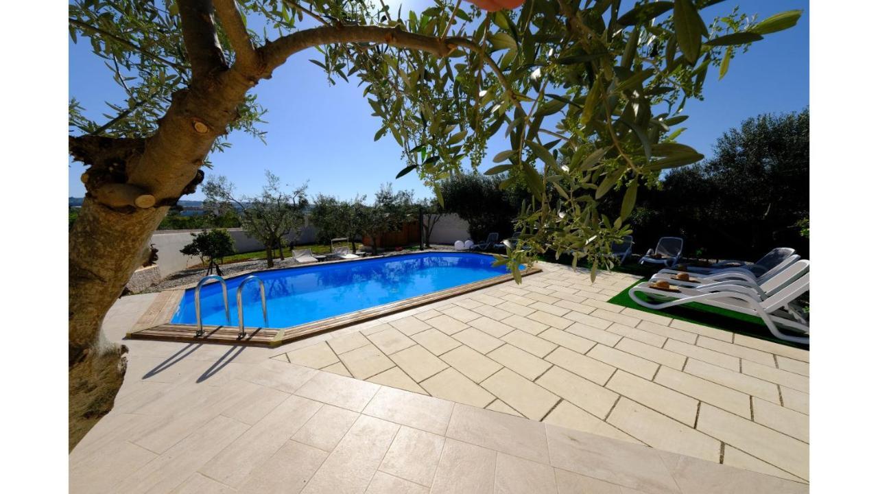 Tenuta Con Due Abitazioni Indipendenti Martina Franca Ngoại thất bức ảnh