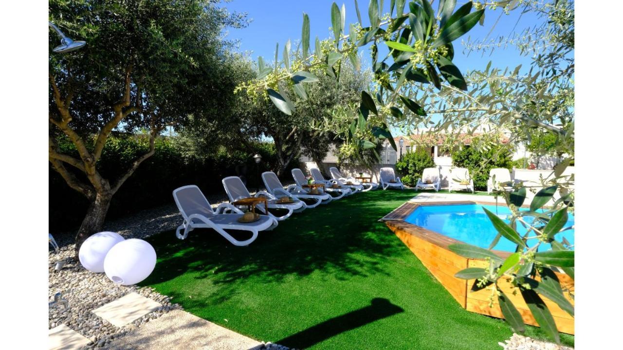 Tenuta Con Due Abitazioni Indipendenti Martina Franca Ngoại thất bức ảnh