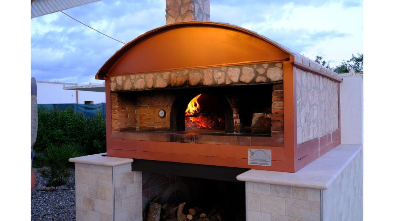 Tenuta Con Due Abitazioni Indipendenti Martina Franca Ngoại thất bức ảnh