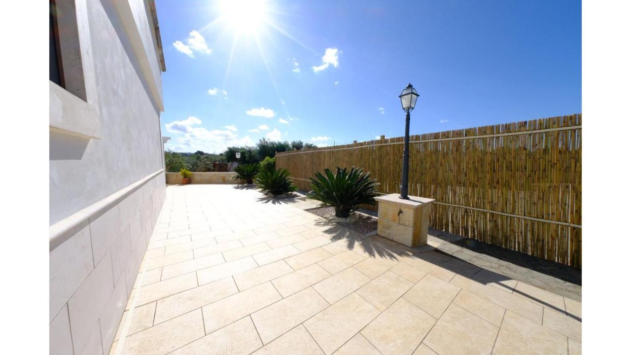 Tenuta Con Due Abitazioni Indipendenti Martina Franca Ngoại thất bức ảnh