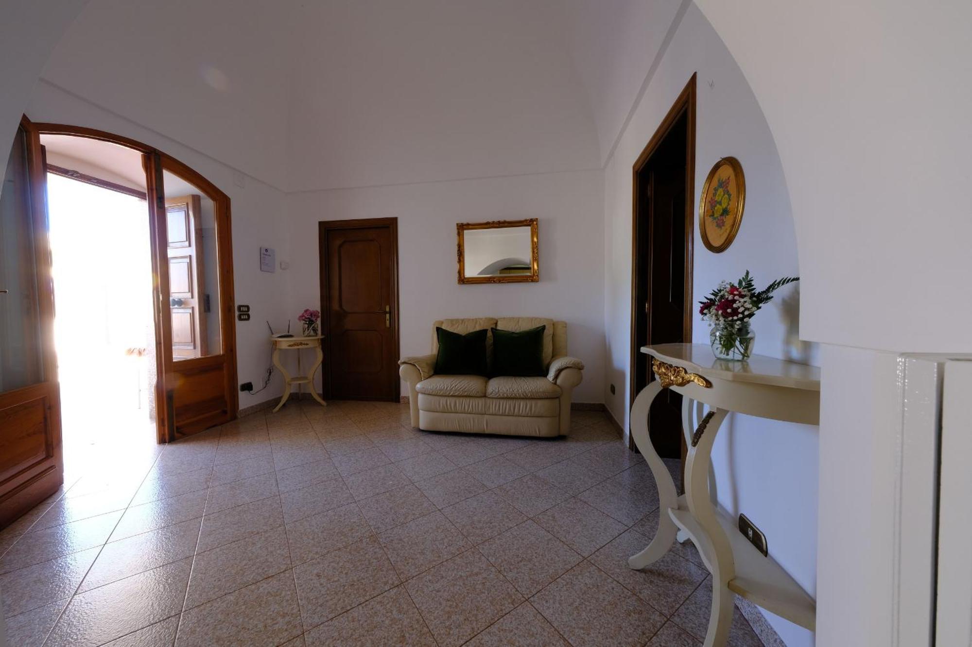 Tenuta Con Due Abitazioni Indipendenti Martina Franca Ngoại thất bức ảnh