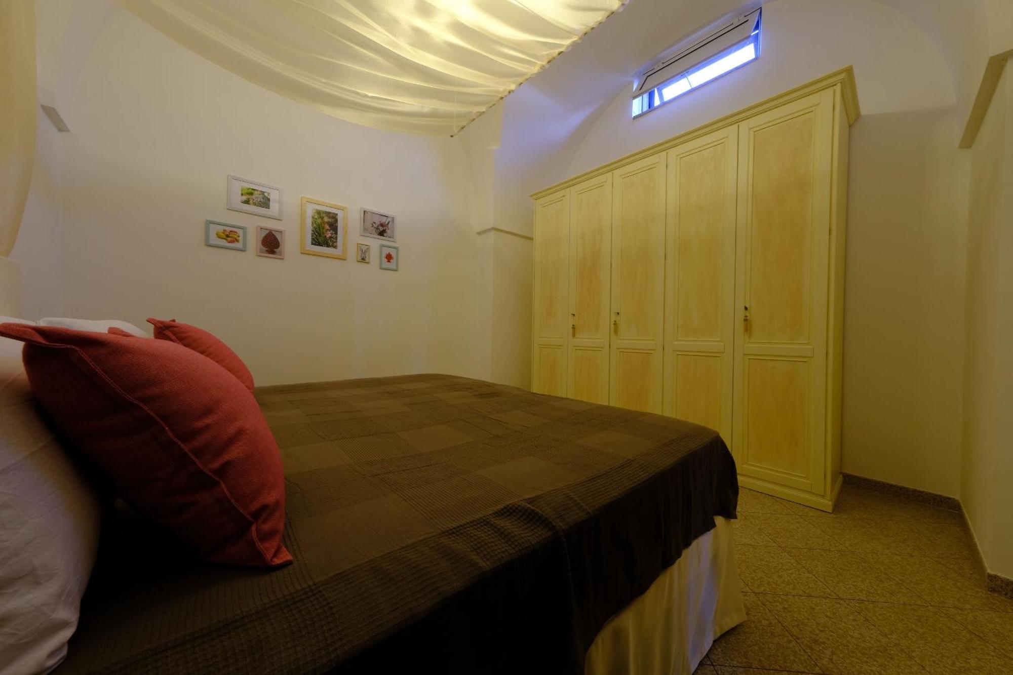 Tenuta Con Due Abitazioni Indipendenti Martina Franca Ngoại thất bức ảnh
