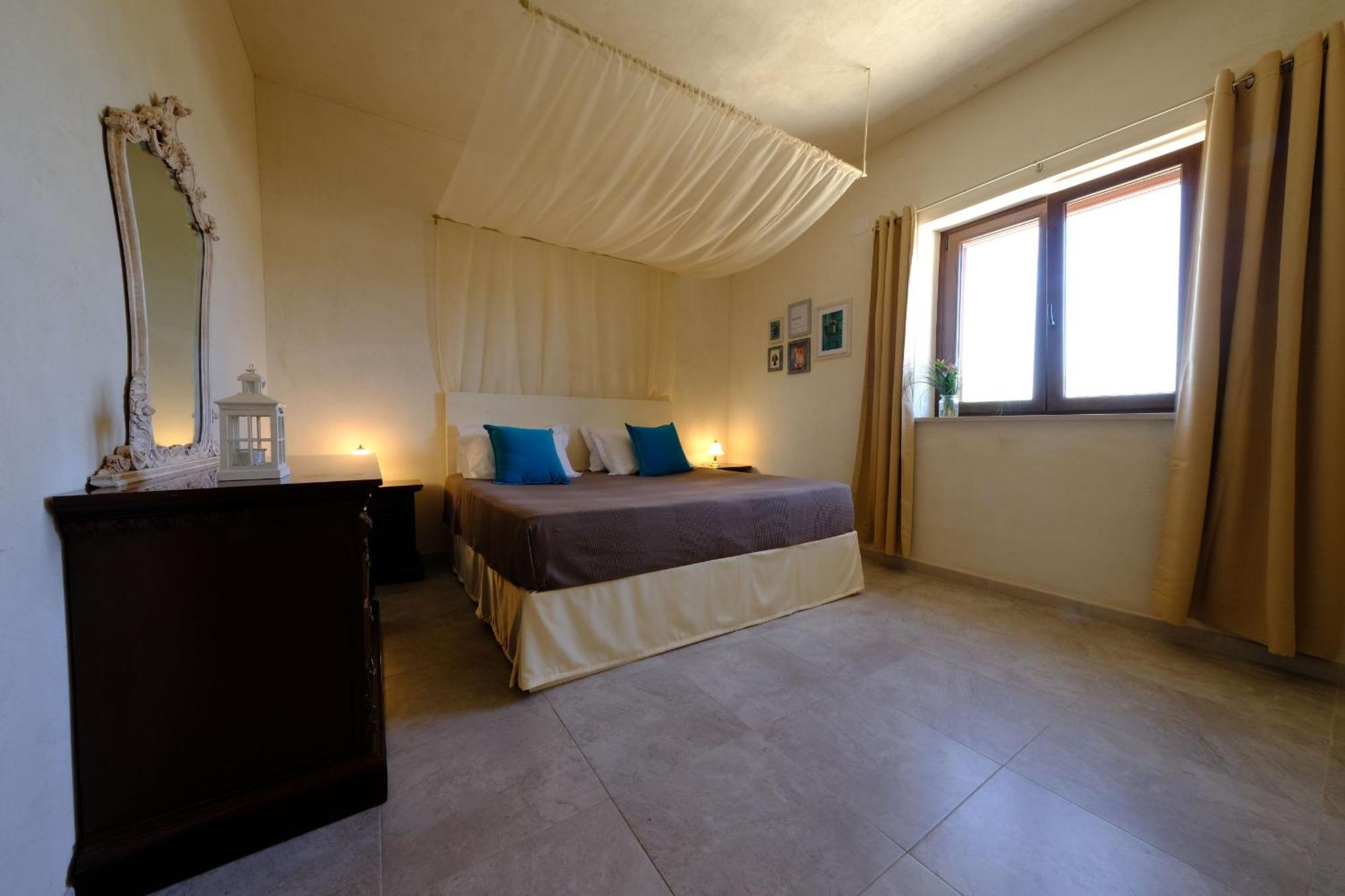 Tenuta Con Due Abitazioni Indipendenti Martina Franca Ngoại thất bức ảnh